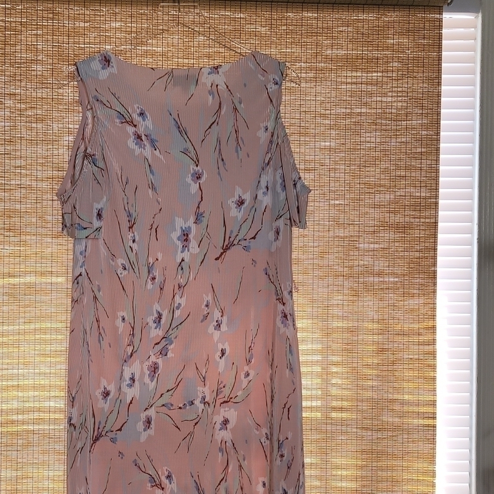 COPY - NWT Belle Sky Ribble  Floral Dress - Picture 2 of 8